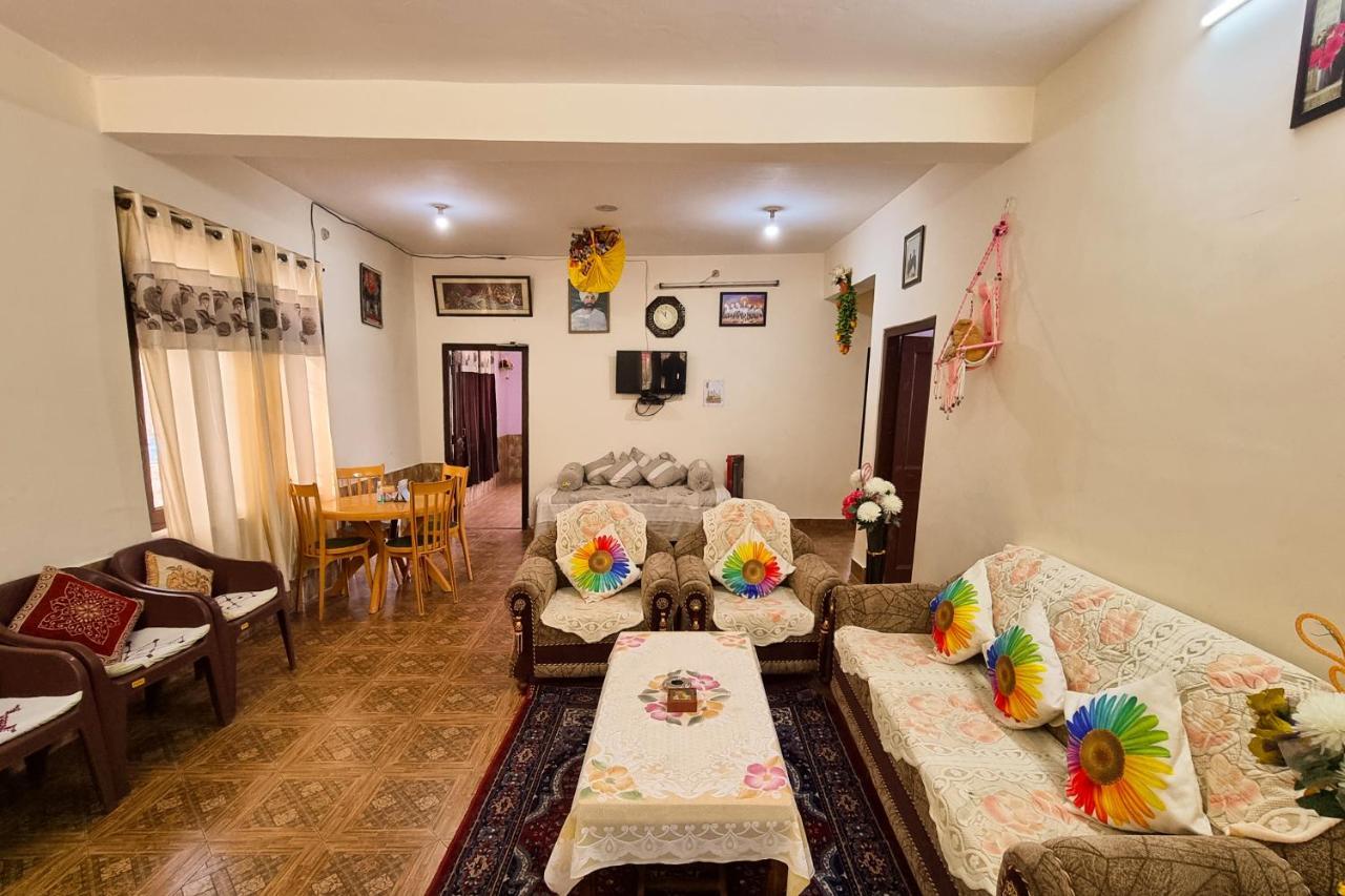 Aditya Homestay Dalhousie Esterno foto