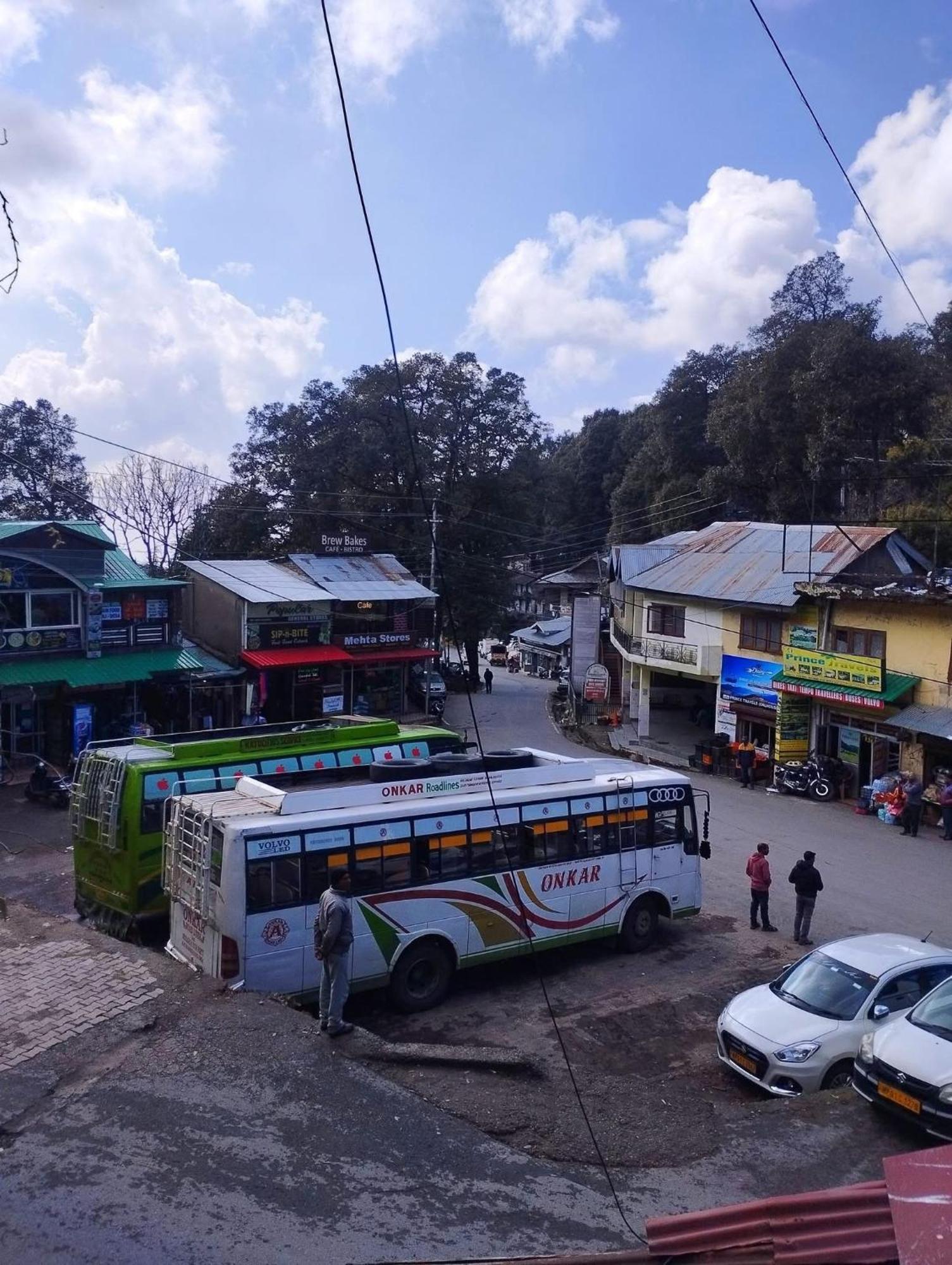 Aditya Homestay Dalhousie Esterno foto