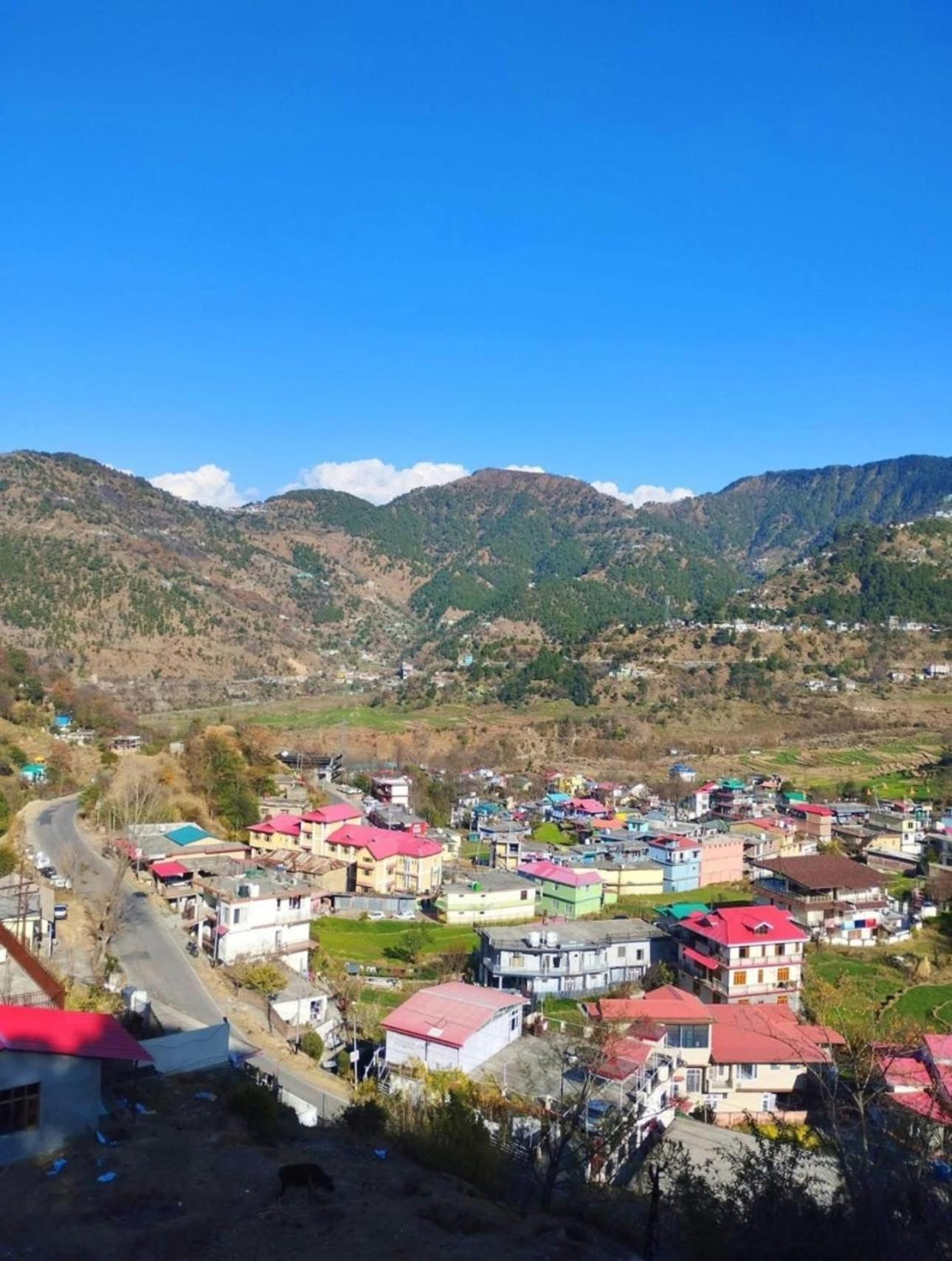 Aditya Homestay Dalhousie Esterno foto