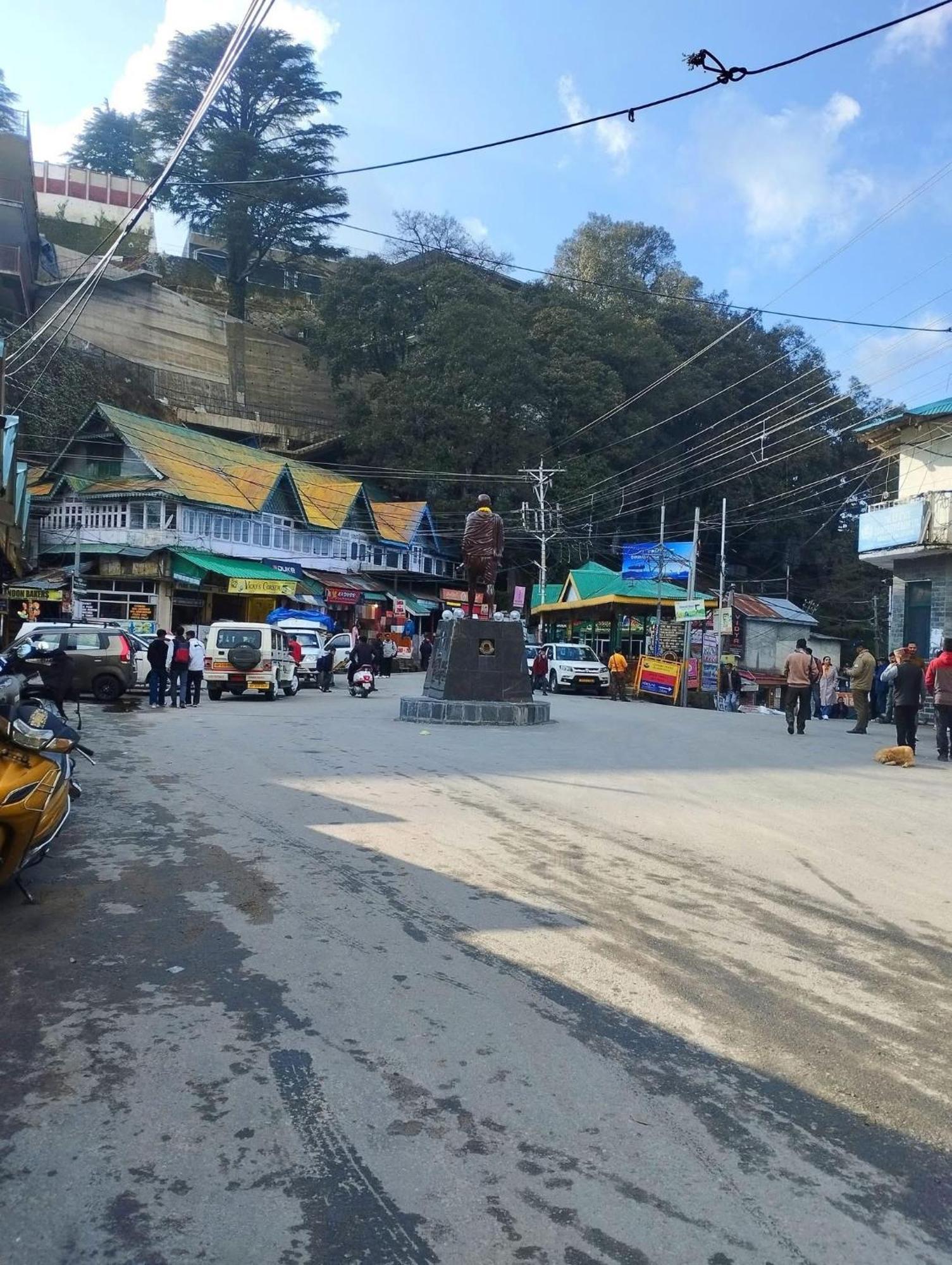 Aditya Homestay Dalhousie Esterno foto