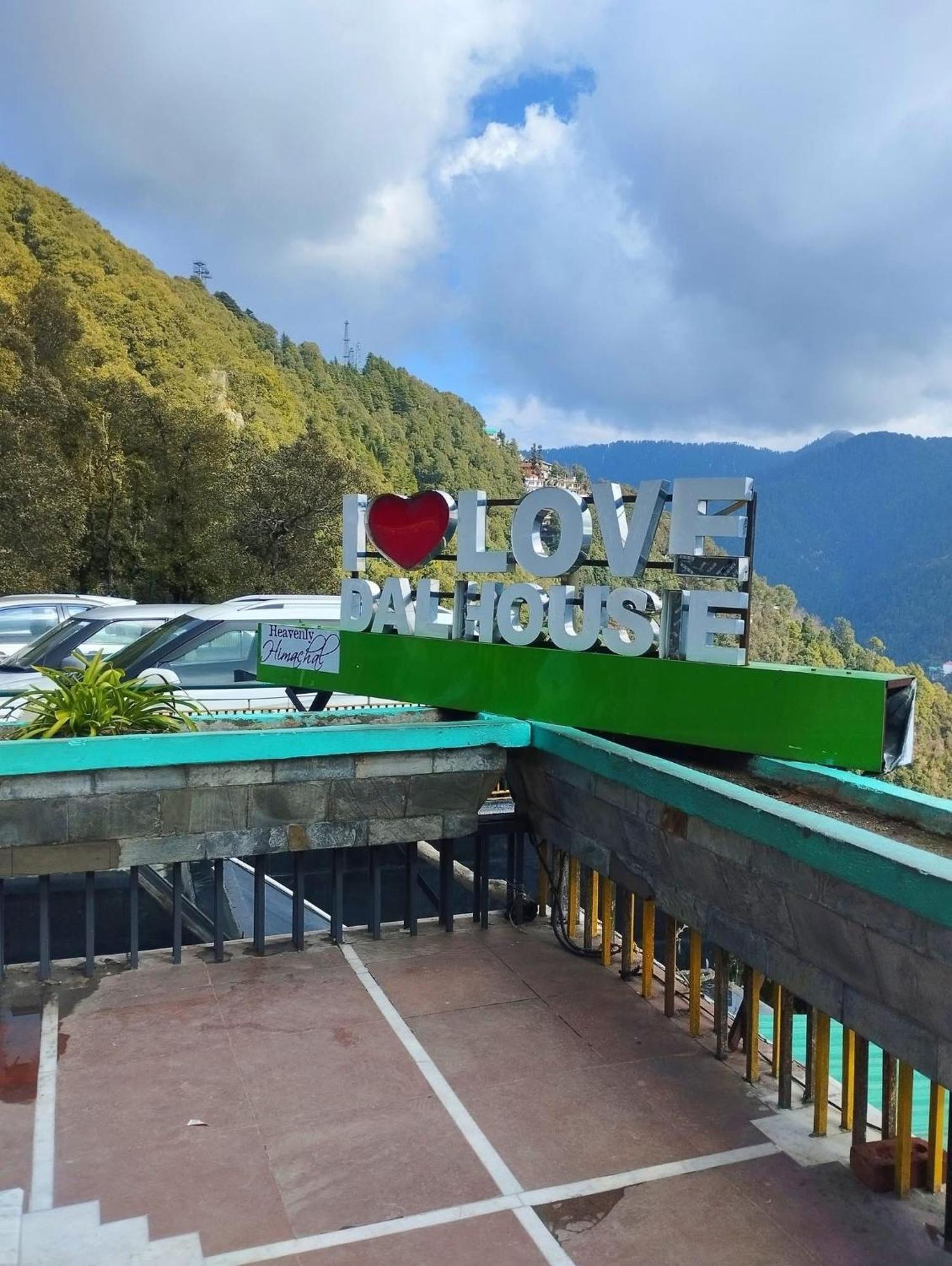 Aditya Homestay Dalhousie Esterno foto
