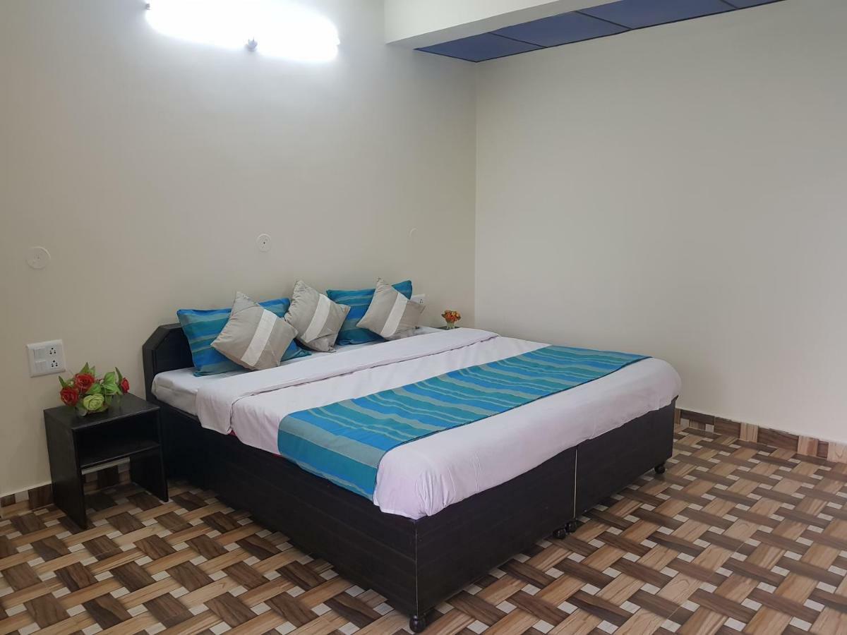Aditya Homestay Dalhousie Esterno foto